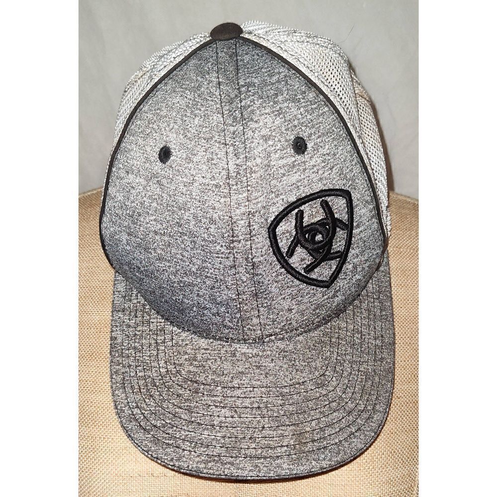 ARIAT FLEXFIT 110 TECHNOLOGY BLACK HEATHER SNAPBACK OSFA 1504901 Dirty!